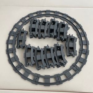 41 Lego Duplo Curved Train Tracks